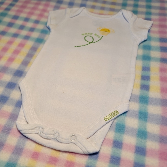 THE CHILDREN'S PLACE 🌞 NWOT Adorable Sunshine "BUSY BEE" Bodysuit Onesie NB - Picture 6 of 16